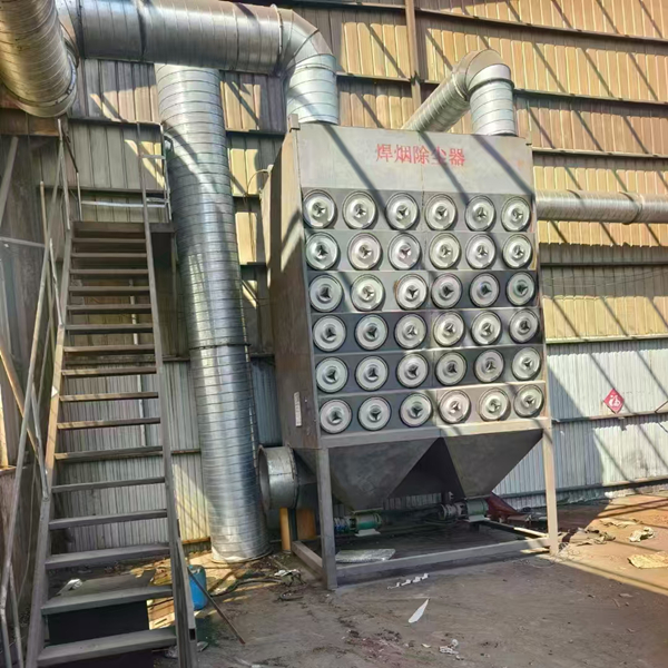 焊烟除尘器安装